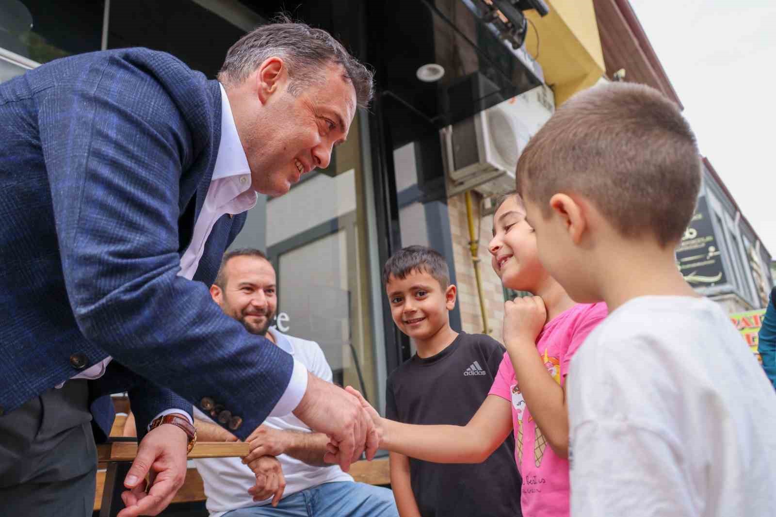 Validen esnaf ziyareti