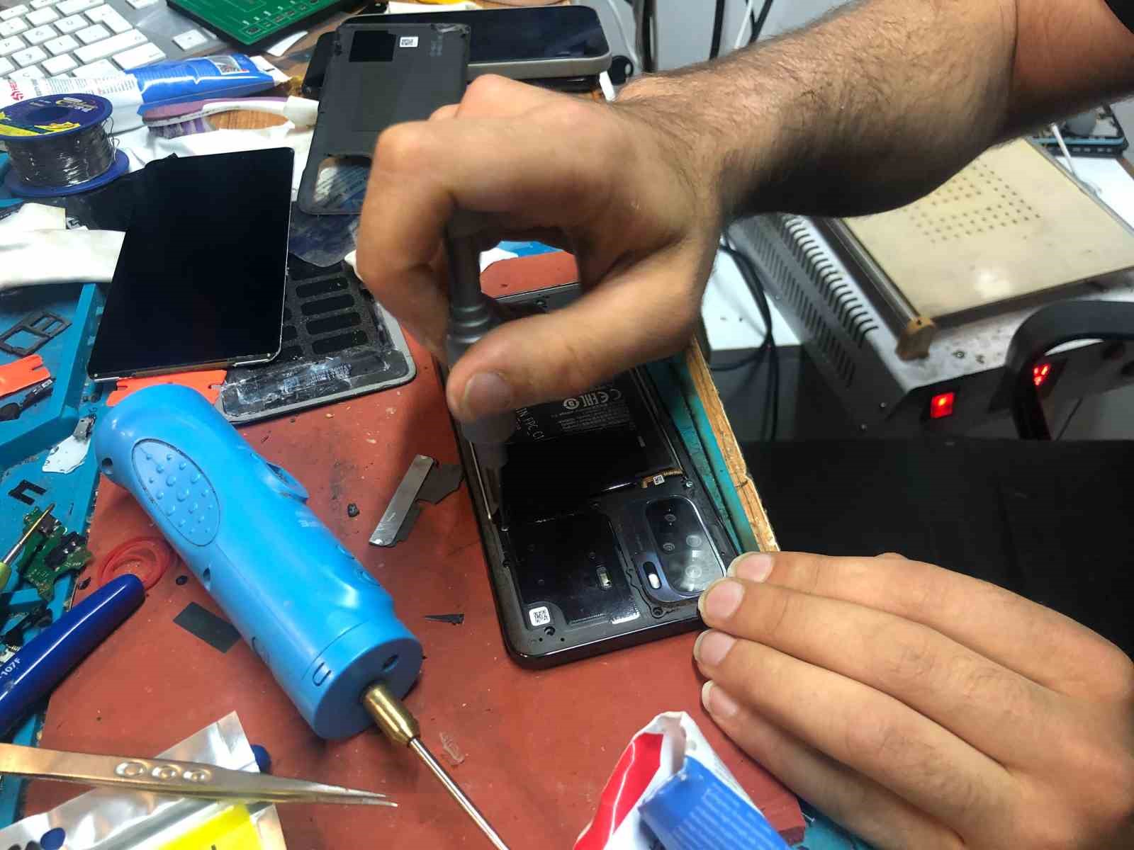 Vatandaşlar yazın telefon kullanırken bunlara dikkat etmeli