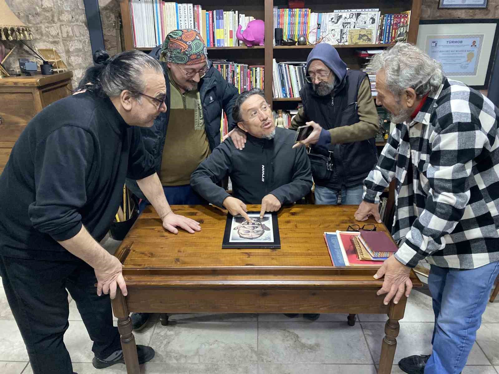 Yaklaşık 40 yıldır arkadaş olan karikatüristler