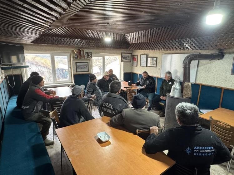 Yenipazarda çiftçilere tarımsal destekleme ve hibe eğitimi verildi