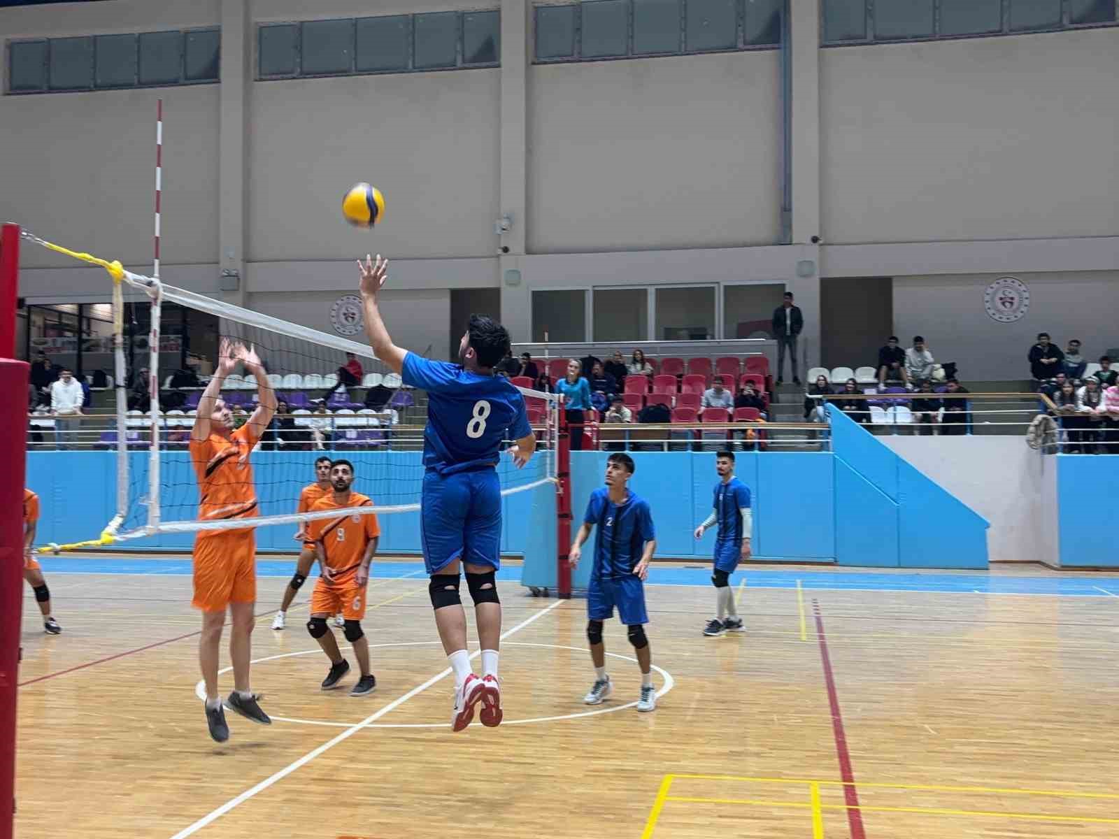 Yurt Lig Voleybolda şampiyonlar belli oldu