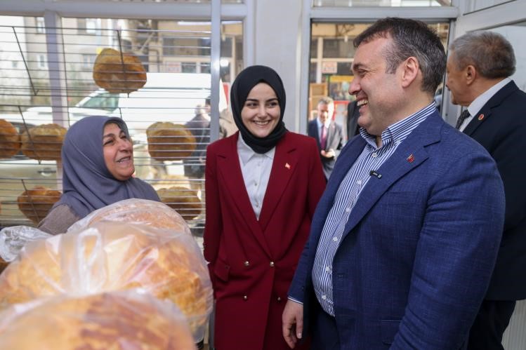 Vali Sözer Gölpazarında esnaf ve vatandaşı dinledi