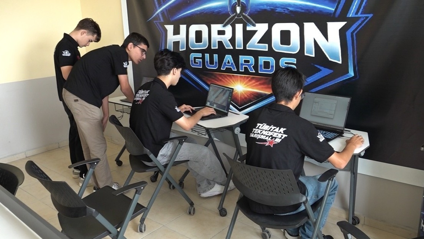 AW804283_02-i6ac600881af81.jpg