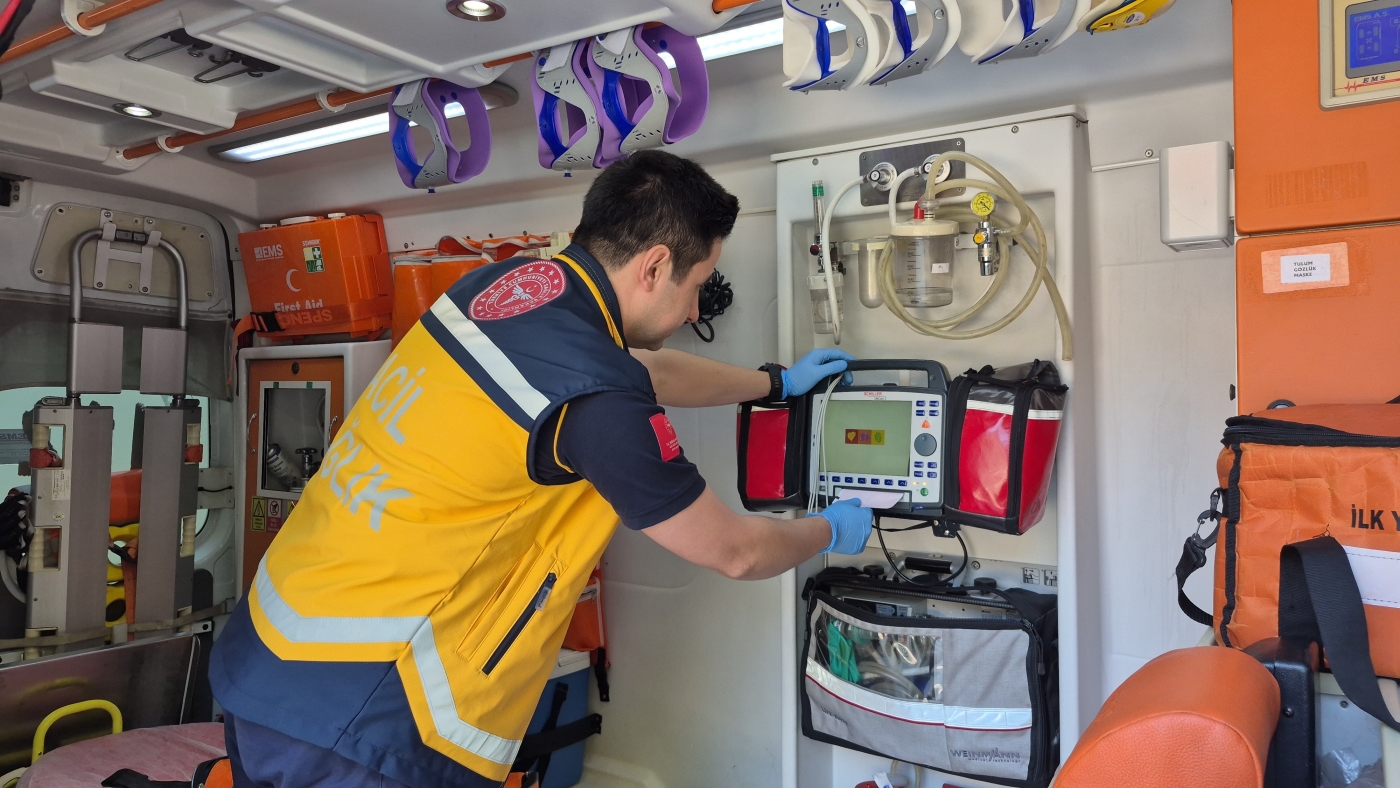 AW809501_02-i6acf358072cd1.jpg