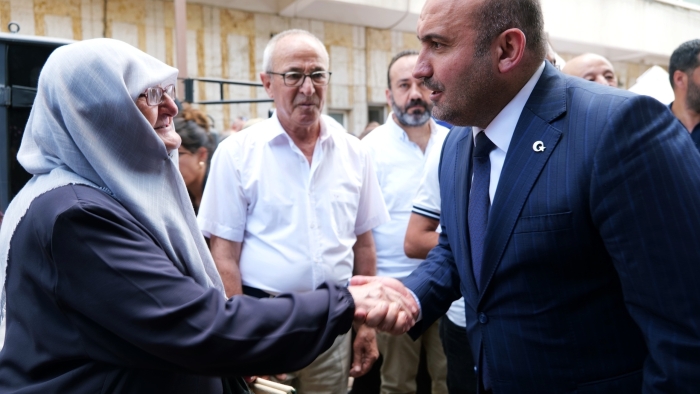 Gürhan Albayrak AK Parti’nin 25. yıl programını açıkladı: Eskişehir’de 80 aile davet edildi