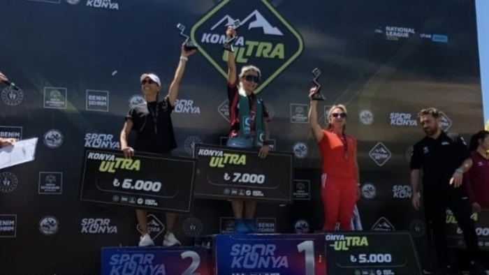 Konya Ultra Trail’de Eskişehir rüzgârı: Bahar Sezer Algın şampiyon, Cenk Algın ikinci
