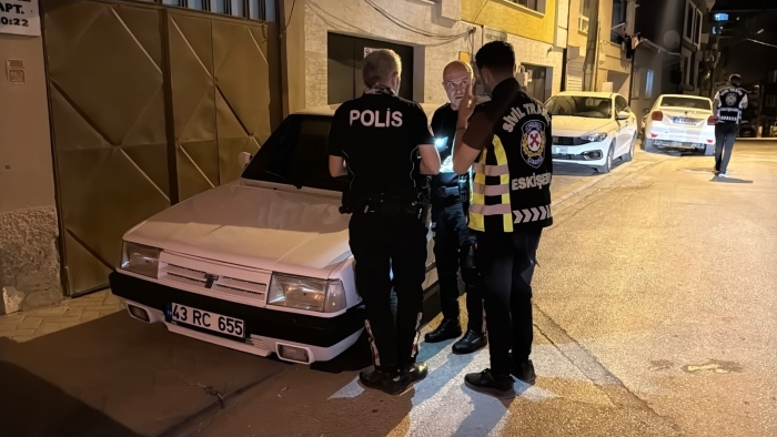 Eskişehir’de driftin faturası ağır oldu: Ehliyetsiz sürücüye 690 bin TL ceza