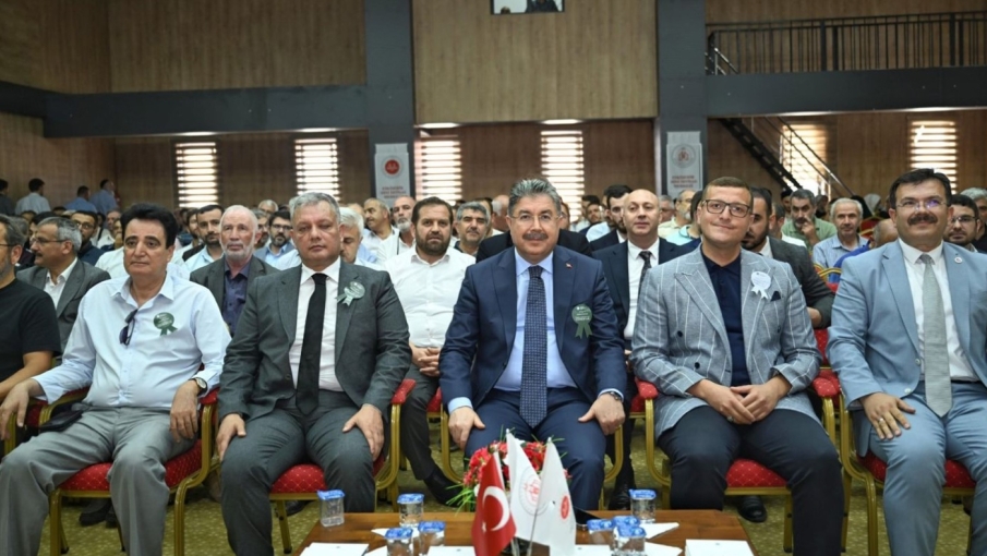 Eskişehir’de “Peygamberimiz ve Güzel Ahlak” konferansı