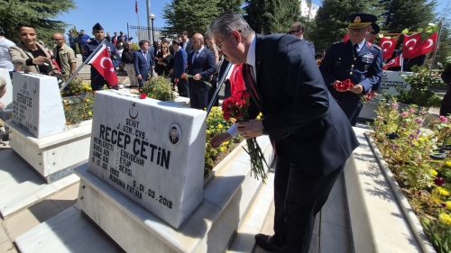 Eskişehir’in kurtuluşunun 104’üncü yılında şehitler unutulmadı