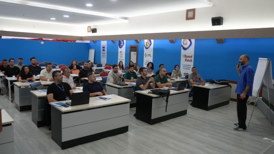 Eskişehir sanayisinde yapay zeka hamlesi: Veriler uygulamalı eğitimle analiz edildi