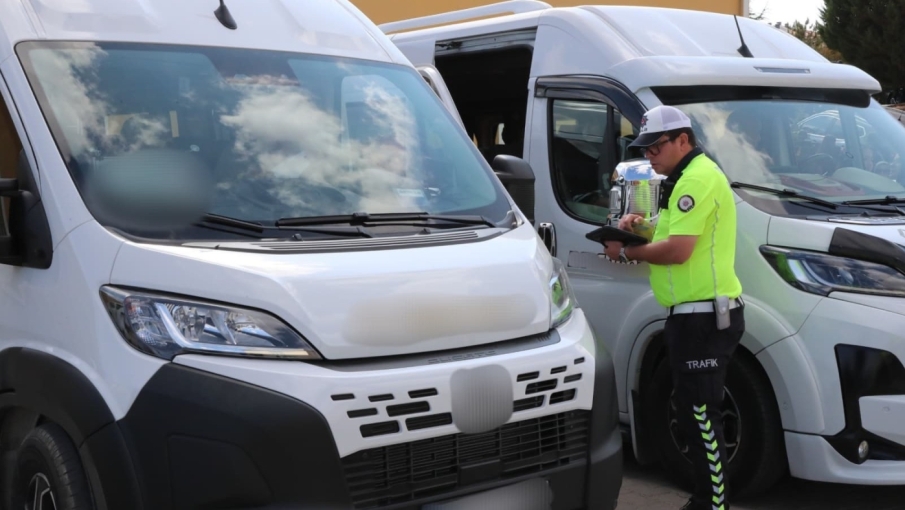 Eskişehir’de okul servisleri mercek altında: 46 araç tek tek kontrol edildi