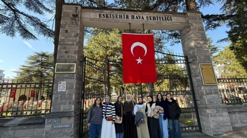 Eskişehir'e yeni gelen gençler “Gelin Tanış Olalım” etkinliğinde buluştu