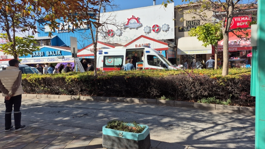 Eskişehir’de baba ile oğul arasında kavga: 3 kişi yaralandı