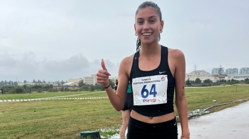 Eskişehirli Elif Naz Köseoğlu, Balkan Kros Milli Takım Seçmeleri'nde şampiyon oldu