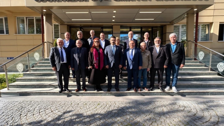 Eskişehir'de dernek başkanlarından Emniyet Müdürü Ayhan Sivri'ye ziyaret