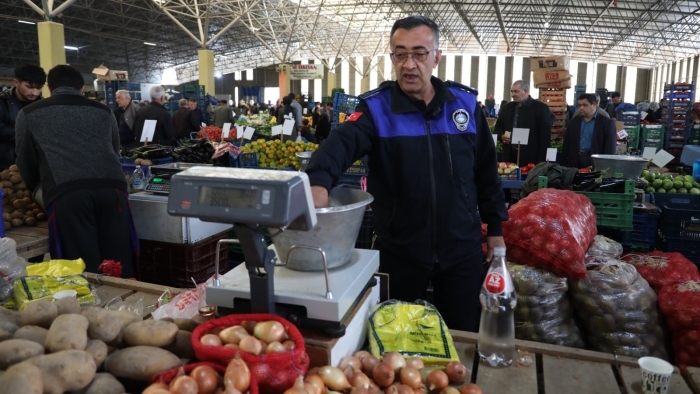 Eskişehir'de pazarlarda tartı denetimi: Eksik gramaja rastlanmadı