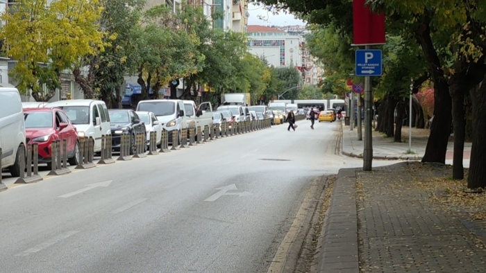 Eskişehir'de inşaat nedeniyle metrelerce araç kuyruğu oluştu