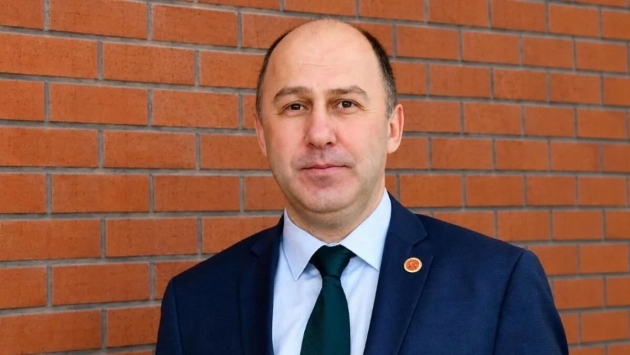 Tepebaşı Belediye Meclisinde komisyon üyeliğine Hakan Karuk seçildi