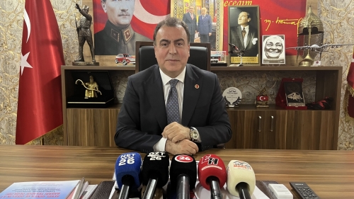 Ayhan Sezer: Eskişehir’de daha fazla sahada olacağız