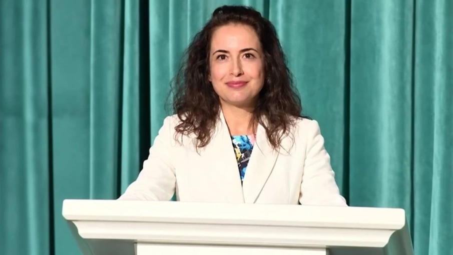 YENİ Parti Odunpazarı önseçimini Emine Cevahir Çalıkuşu Yazıcı 3 oy farkla kazandı