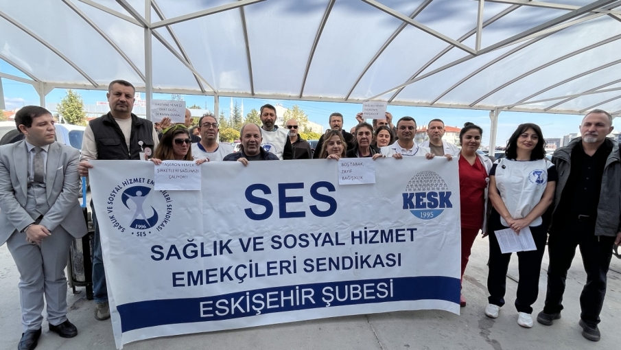 Yunus Emre Devlet Hastanesi’ne yemek tepkisi: Hastalar da çalışanlar da mağdur