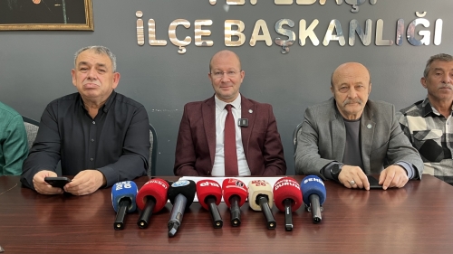 İYİ Partili Reşat Küçükerkan'dan Tepebaşı Belediyesi'ne yol ve altyapı eleştirisi