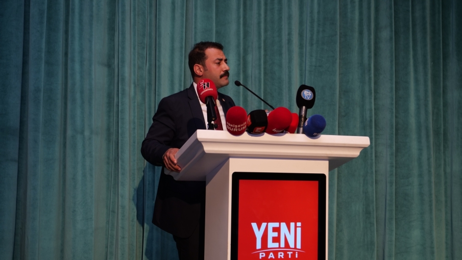 Talat Yalaz’dan kongrede sert çıkış: “Avucunu yalayacaklar!”
